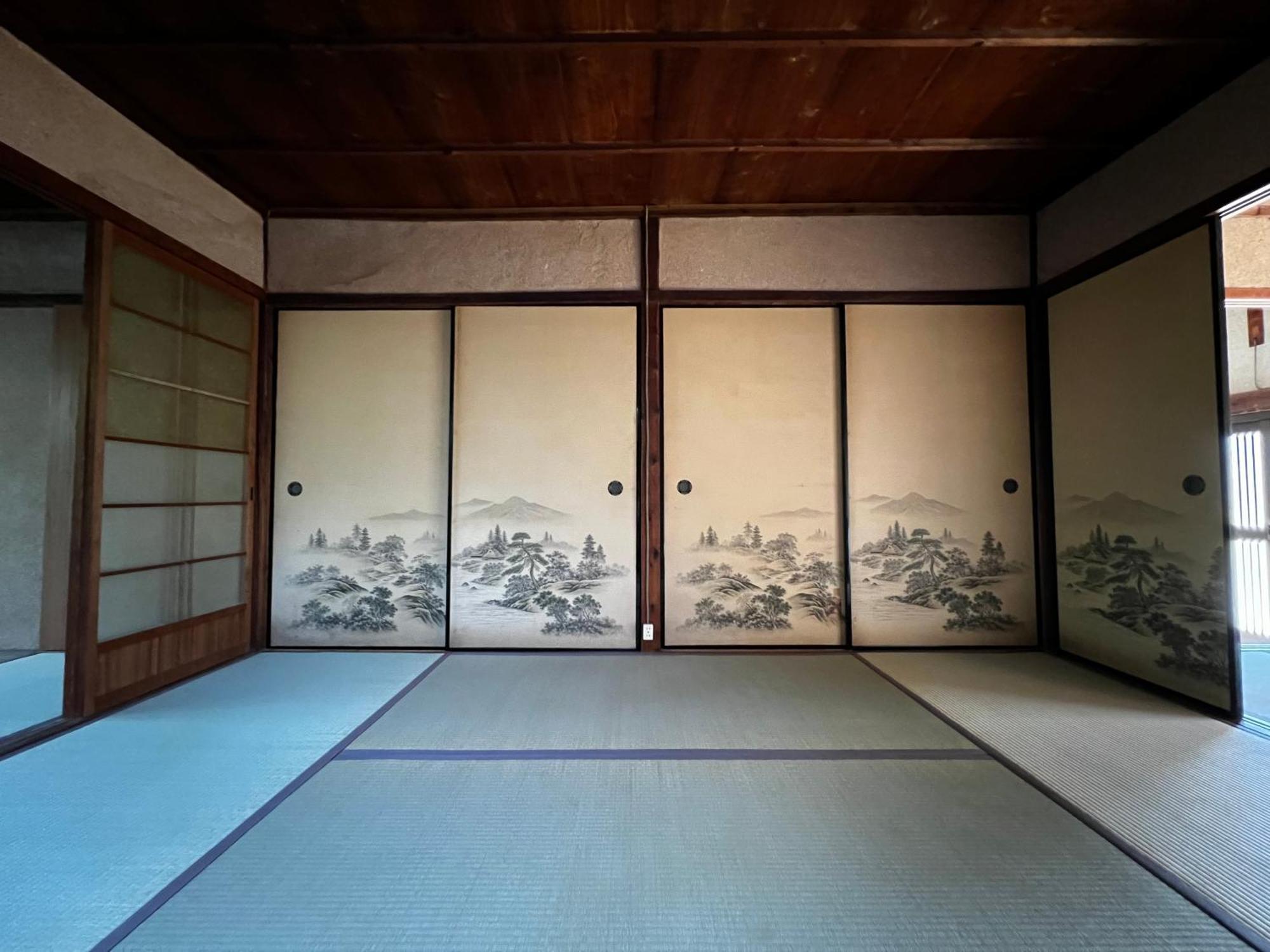Haruya Naramachi Quarto foto